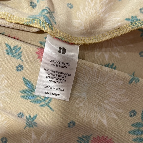 Dot dot smile dress - Picture 3 of 4